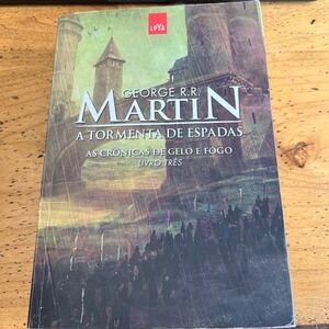 A Tormenta de Espadas (Volume 3) - George R.R. Martin - Em Português do Brasil